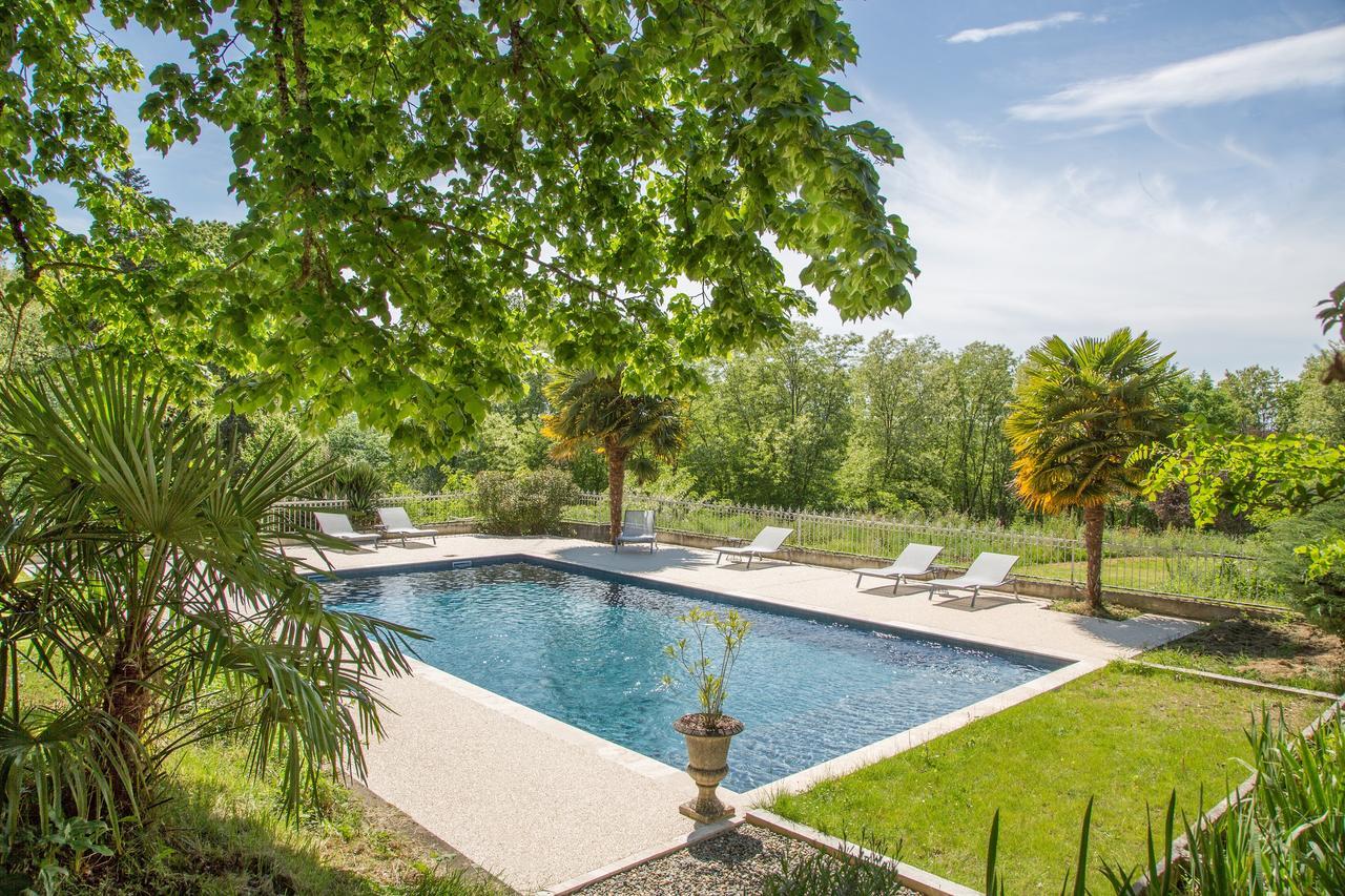 Logis Hotel Restaurant Chateau Bellevue Cazaubon Exterior foto