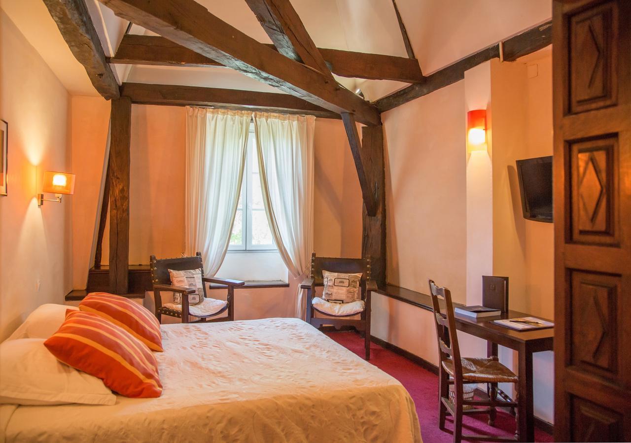 Logis Hotel Restaurant Chateau Bellevue Cazaubon Exterior foto